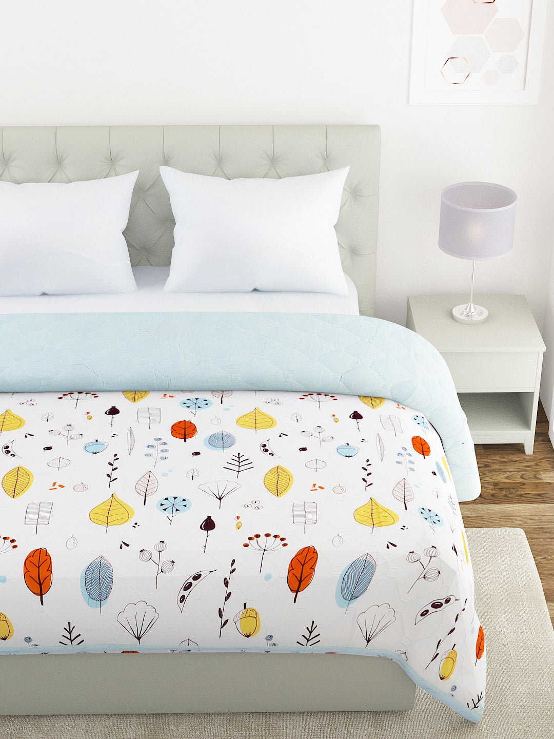 Floral Print Double Bed Light Weight Comforter-Multicolor