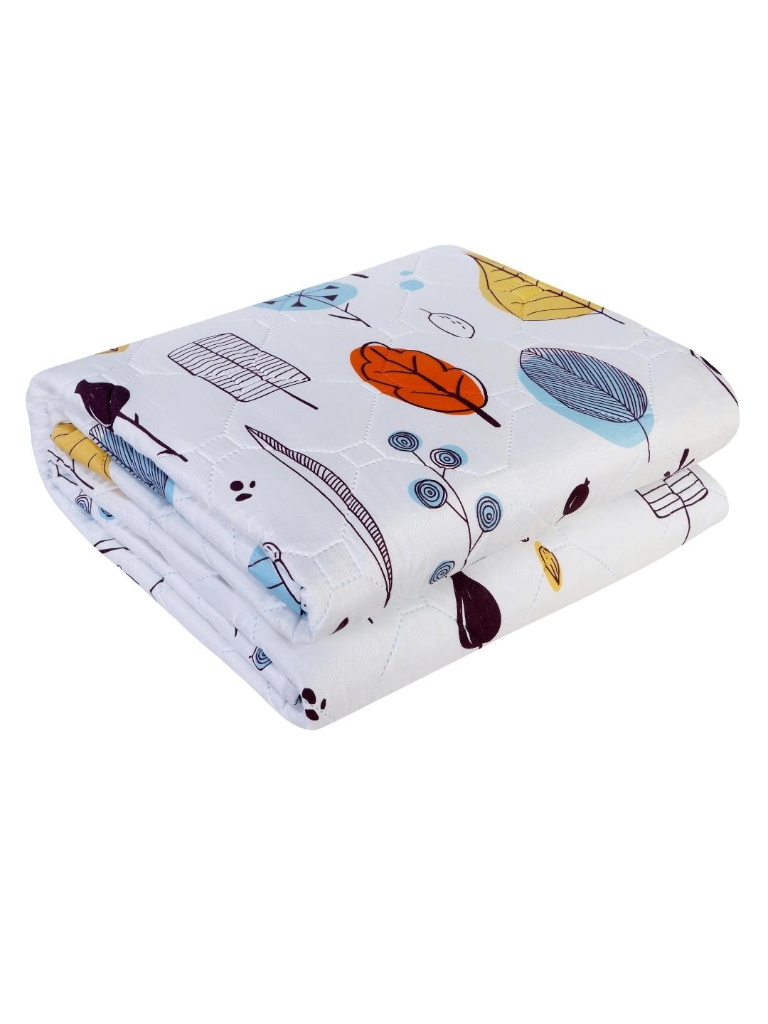Floral Print Double Bed Light Weight Comforter-Multicolor