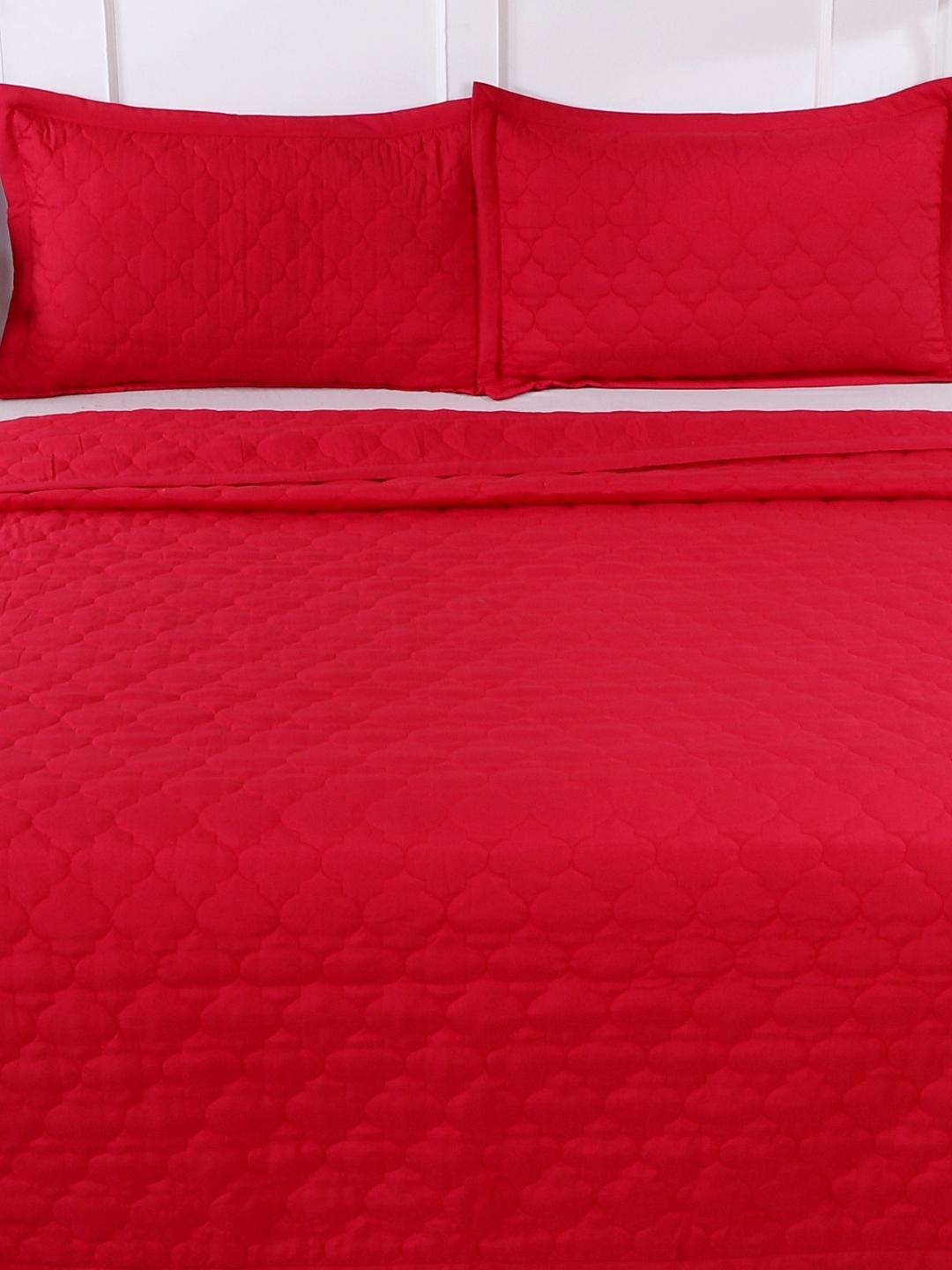 Double Bed Embroidered and Quilted Bedcover Set-Red