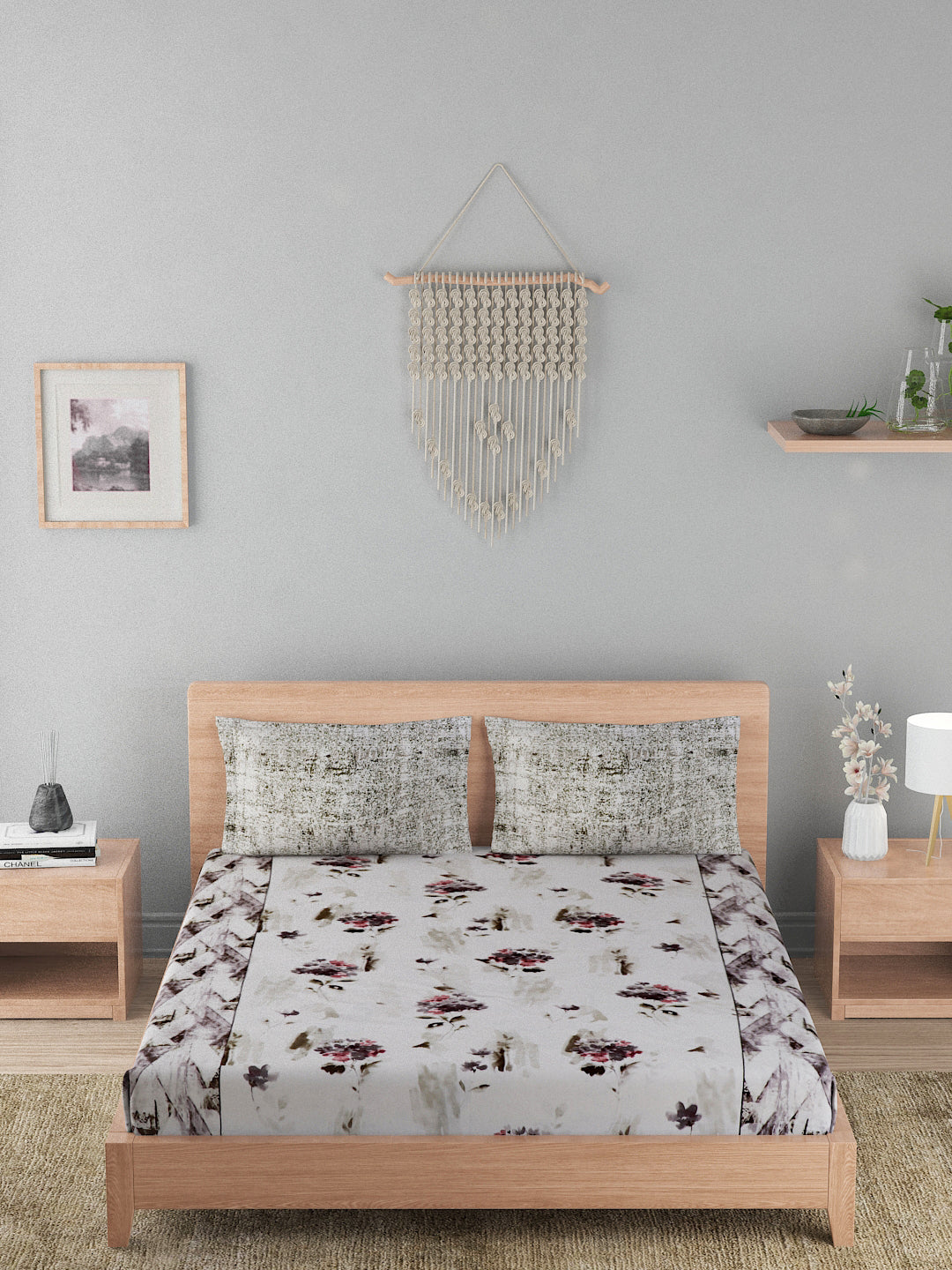 144 TC Cotton Double Bed Bedsheet With 2 Pillow Covers-Brown and White