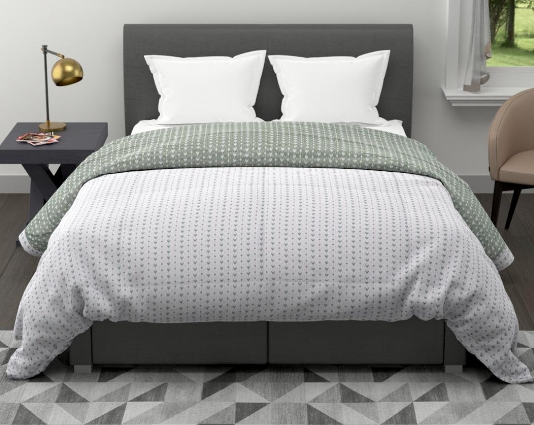 Green and White Double Bed Cozy Winter Quilt