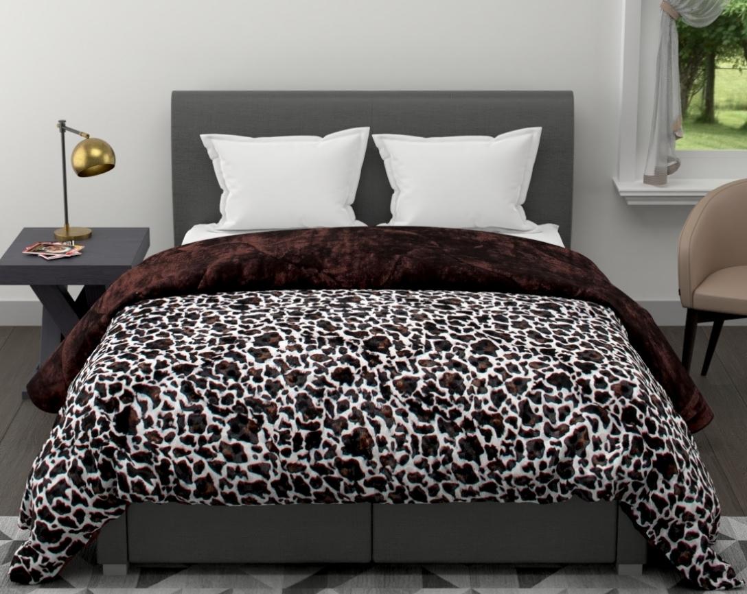 Soft and Cozy Skin Design Double Bed Winter Quilt (Brown & White, 850 GSM)