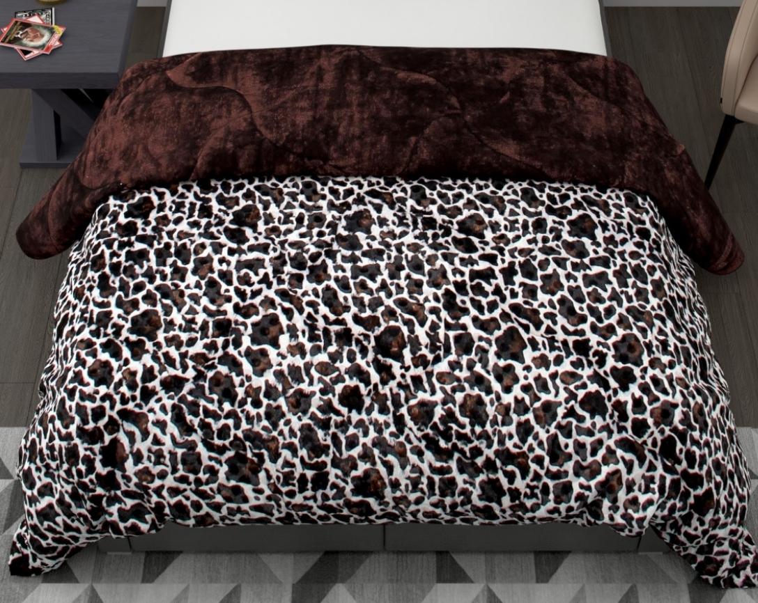 Soft and Cozy Skin Design Double Bed Winter Quilt (Brown & White, 850 GSM)