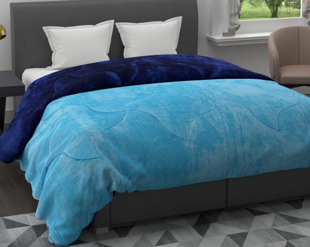 Soft and Cozy Reversible Double Bed Winter Quilt (Aqua Blue and Navy Blue, 850 GSM)