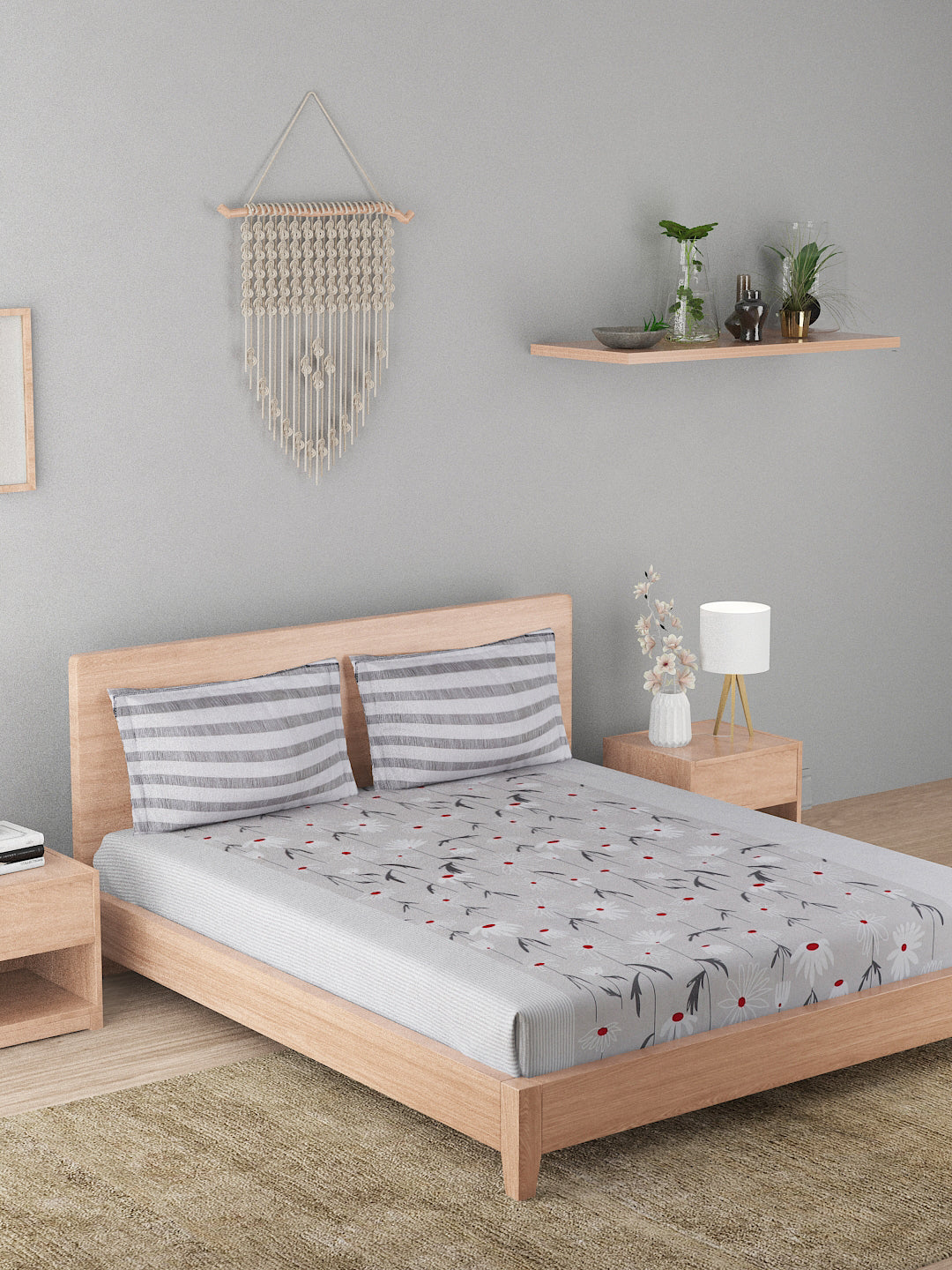 144 TC Cotton Double Bed Bedsheet With 2 Pillow Covers-Lt. Grey